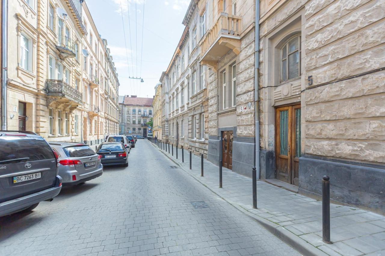 Квартира Подобово У Львові На Вулиці Щепкіна 5 Lviv Exterior foto